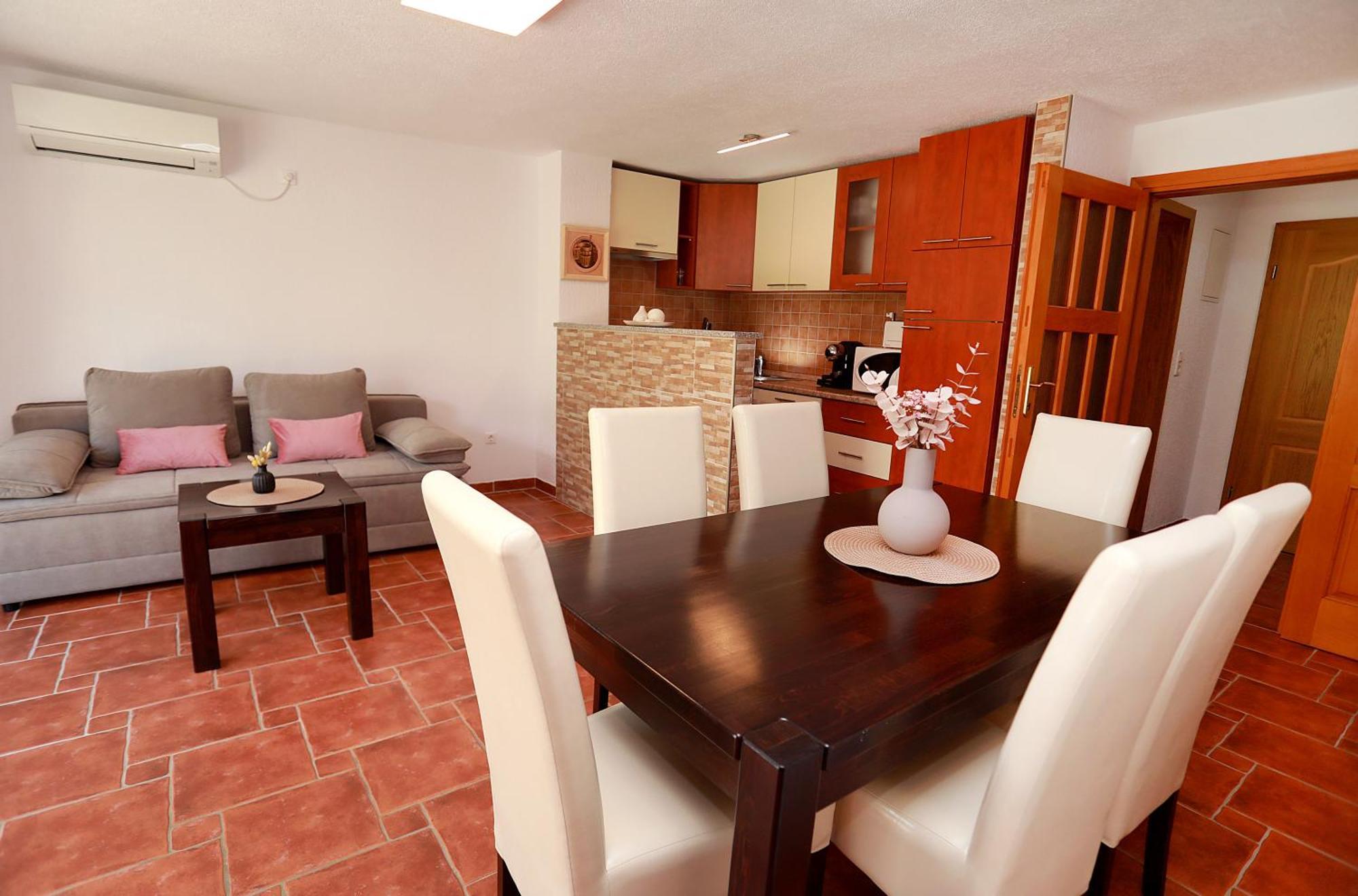 Nevistic Apartmani Трогир Экстерьер фото