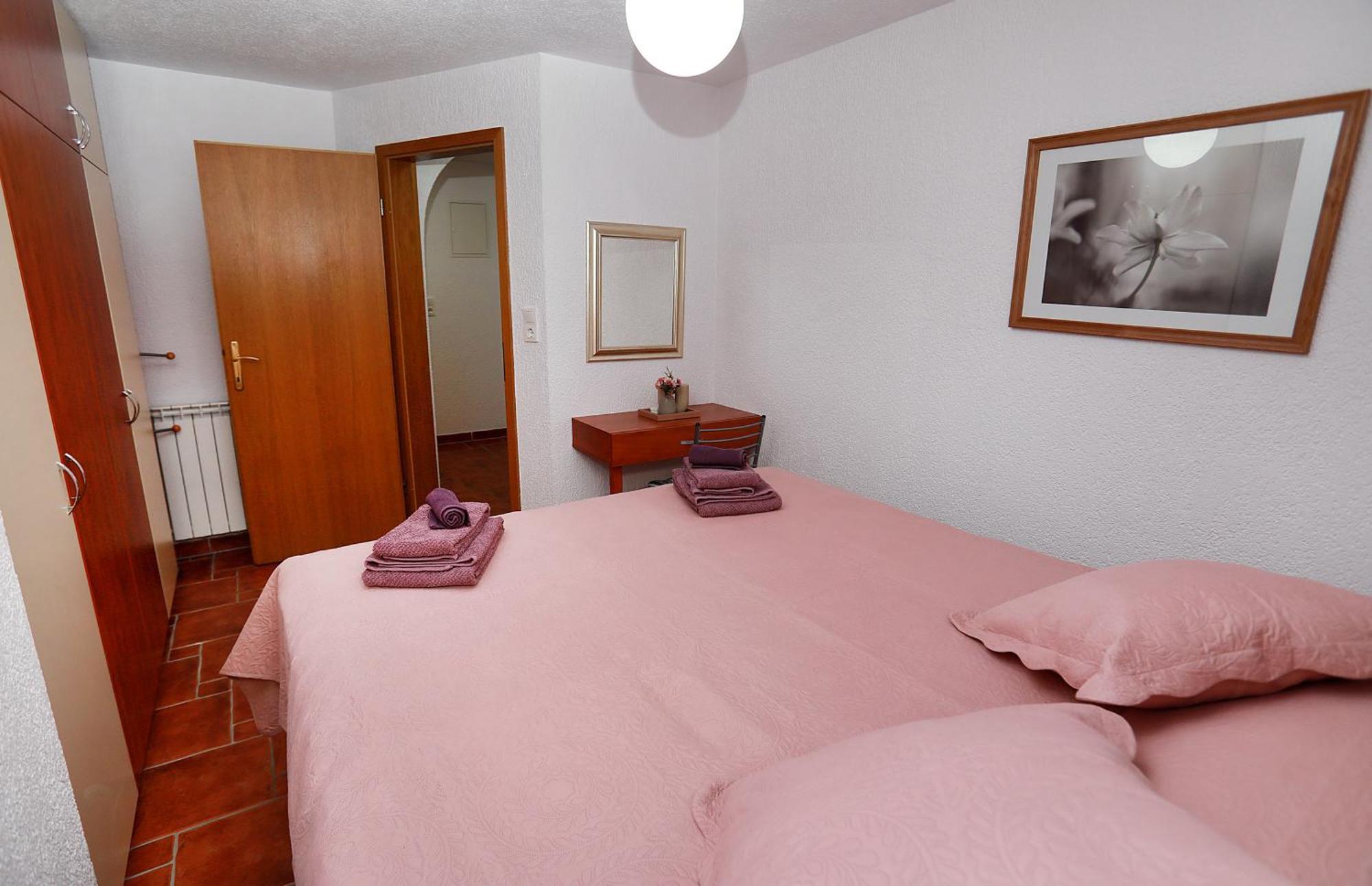 Nevistic Apartmani Трогир Экстерьер фото